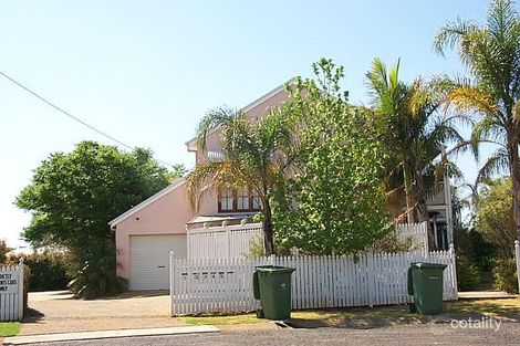 Property photo of 2 Sharon Court Darling Heights QLD 4350