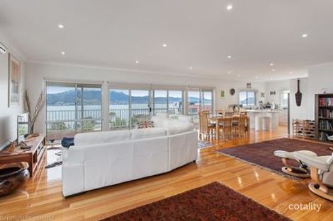 Property photo of 32 Spinnaker Crescent Tranmere TAS 7018