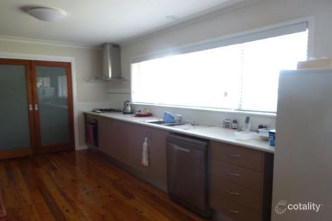 Property photo of 36 Mills Crescent Cessnock NSW 2325