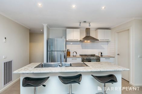 Property photo of 8 Yarra Court Eaglehawk VIC 3556