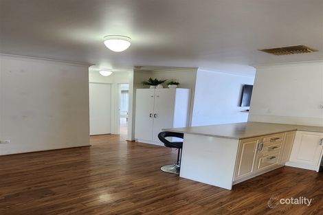Property photo of 15 Blue Gum Place Midvale WA 6056
