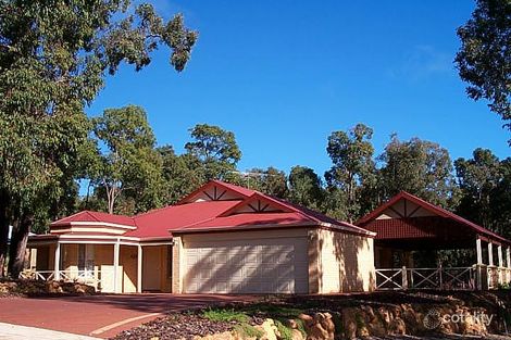 22 Laslett Cir, Mundaring, WA 6073