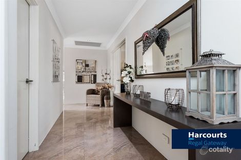 Property photo of 52 Kesiya Turn Aubin Grove WA 6164