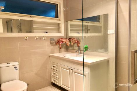 Property photo of 2 Bonview Crescent Burwood East VIC 3151