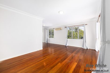 Property photo of 7 Cresthaven Drive Mansfield QLD 4122