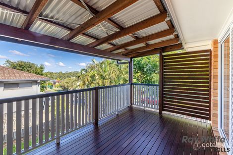 Property photo of 7 Cresthaven Drive Mansfield QLD 4122