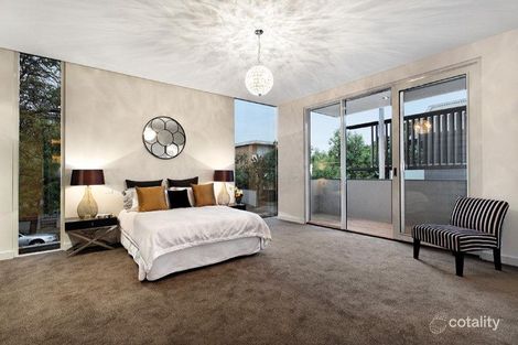 Property photo of 76A Spray Street Elwood VIC 3184