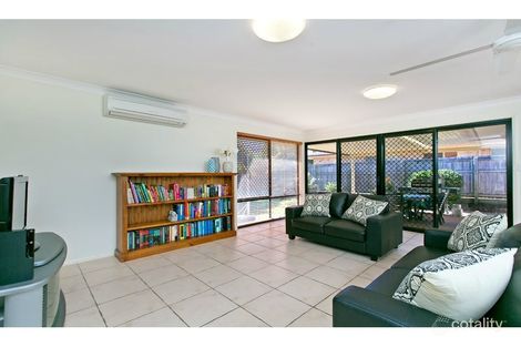 Property photo of 11 Burkett Crescent Victoria Point QLD 4165
