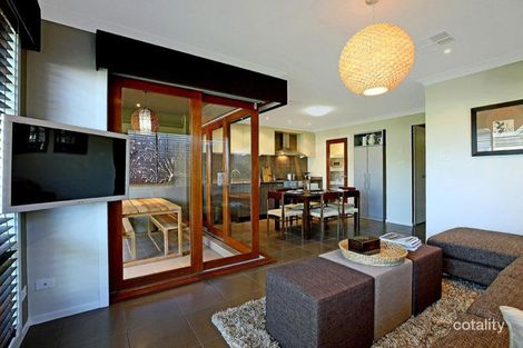 Property photo of 6 Dunlop Avenue Ropes Crossing NSW 2760