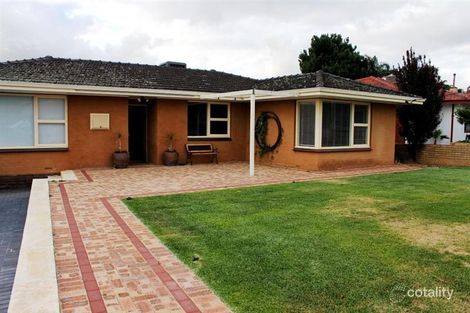 Property photo of 4 Sefton Avenue Viveash WA 6056