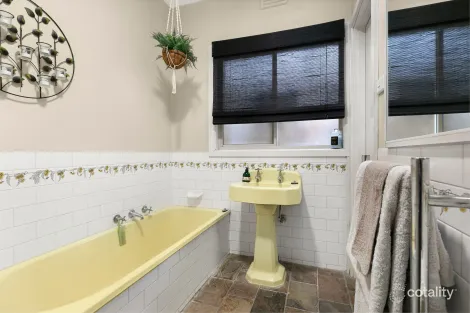 Property photo of 12 Hilton Street Hadfield VIC 3046