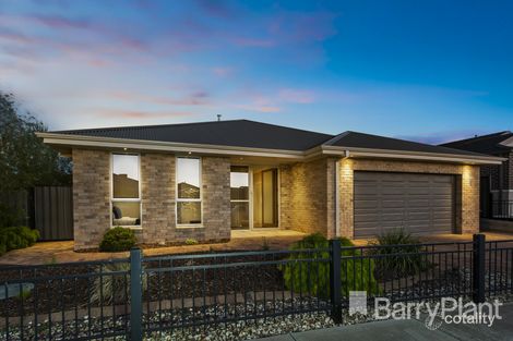 Property photo of 6 Redcliffe Parade Tarneit VIC 3029