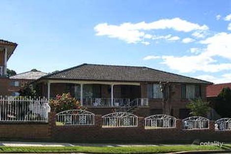 7 Wheatley St, St Johns Park, NSW 2176