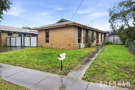 37 Warmington Rd, Sunshine West, VIC 3020