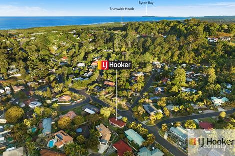 Property photo of 26C Coomburra Crescent Ocean Shores NSW 2483