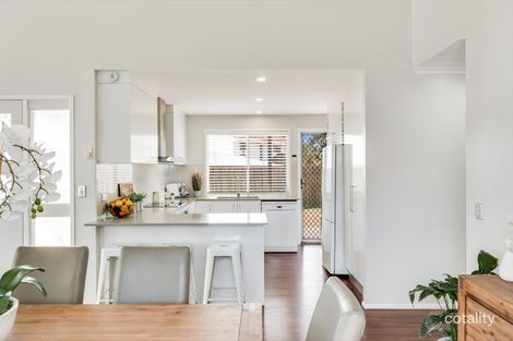 Property photo of 12 Millicent Court Centenary Heights QLD 4350