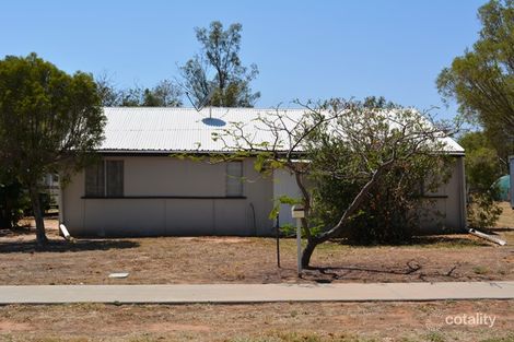 27 Hawthorn St, Blackall, QLD 4472