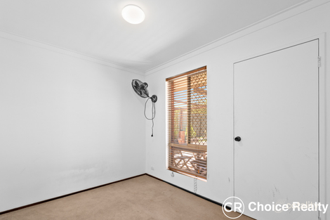 Property photo of 4/305 Wharf Street Queens Park WA 6107