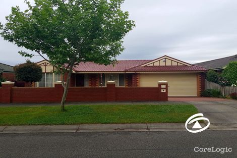 Property photo of 12 Deanswood Way Narre Warren VIC 3805