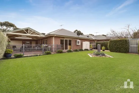 Property photo of 22 Downey Drive Doreen VIC 3754