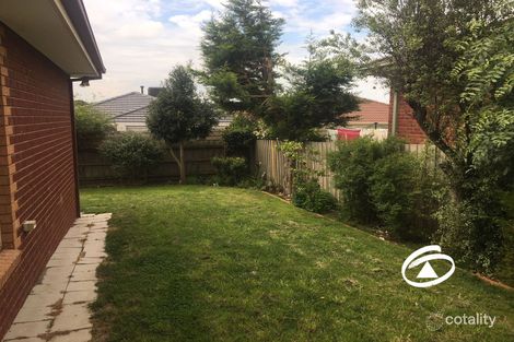 Property photo of 12 Deanswood Way Narre Warren VIC 3805