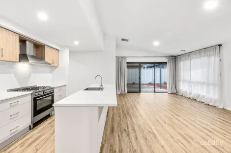 Property photo of 21 Both Street Leneva VIC 3691