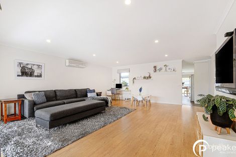 Property photo of 1 Insignia Crescent Berwick VIC 3806