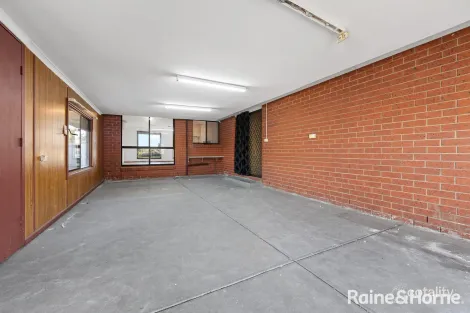 Property photo of 26 Galena Crescent Kings Park VIC 3021