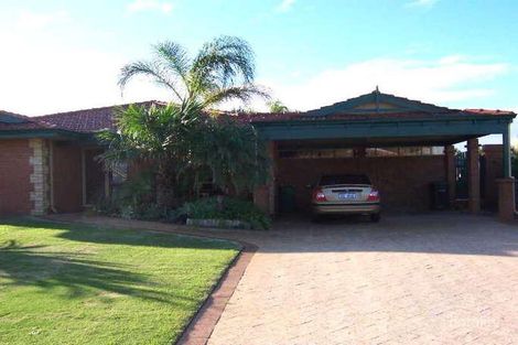17 Bristol St, Warnbro, WA 6169