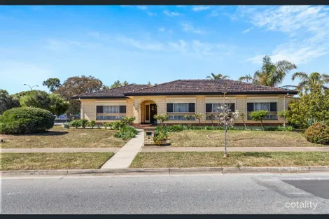 24 Lochside Dr, West Lakes, SA 5021