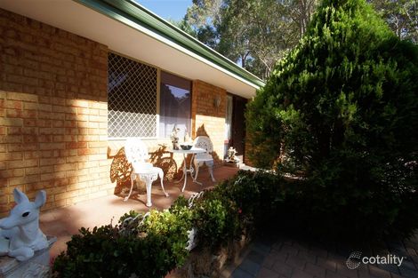 15 Cabarita Rd, Kalamunda, WA 6076