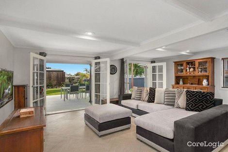 Property photo of 136 Cypress Terrace Palm Beach QLD 4221