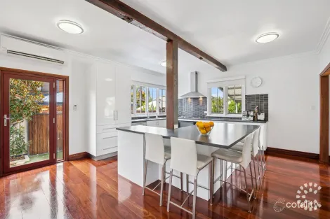 Property photo of 89 Rennie Crescent South Hilton WA 6163