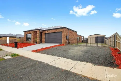 5 Whitby Ave, Morwell, VIC 3840