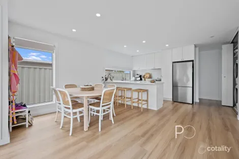 Property photo of 8/29A Middle Road Devonport TAS 7310