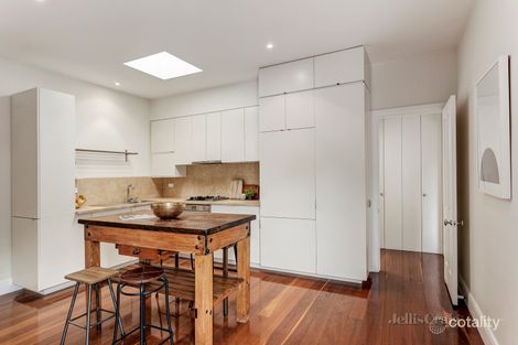 Property photo of 22 Normanby Place Windsor VIC 3181