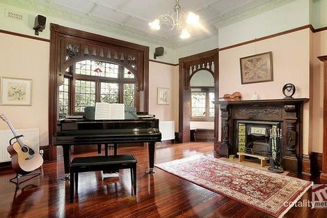 Property photo of 7 Sir William Street Kew VIC 3101