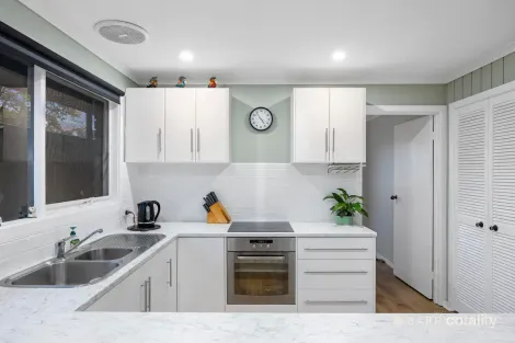 Property photo of 1/4 Warren Lane Yarra Junction VIC 3797