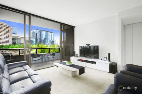 Property photo of 305/1 Encounter Way Docklands VIC 3008