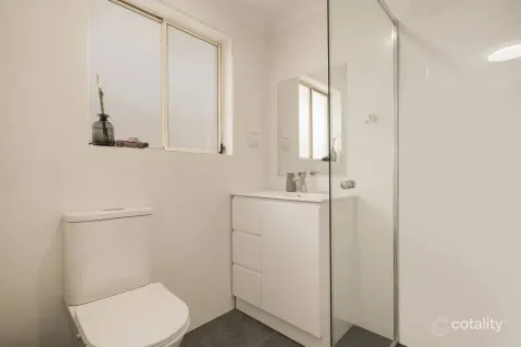 Property photo of 23 Burdekin Court Wattle Grove NSW 2173