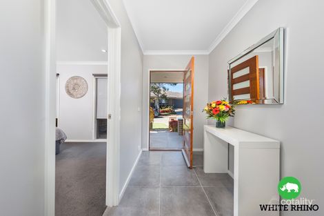 Property photo of 28 Daisy Loop Googong NSW 2620