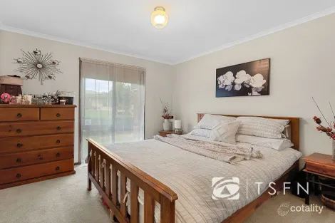 Property photo of 18 Molesworth Road Kangaroo Flat VIC 3555