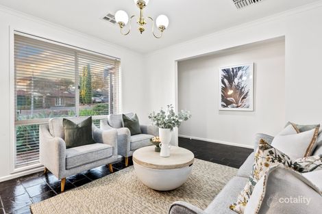 Property photo of 10 Outlook Drive Aberfoyle Park SA 5159