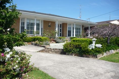 227 Waples Rd, Farmborough Heights, NSW 2526