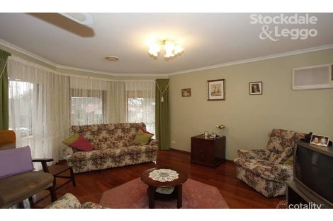 Property photo of 9 Tally Court Berwick VIC 3806