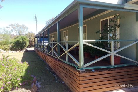 25 Whitby St, Melrose, SA 5483