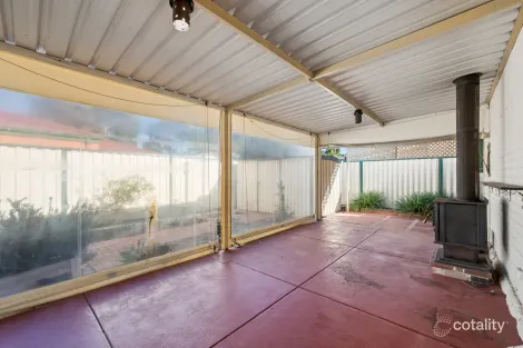 Property photo of 8 Bernice Way Thornlie WA 6108