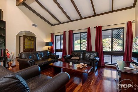 Property photo of 6 Sovereign Avenue Willetton WA 6155