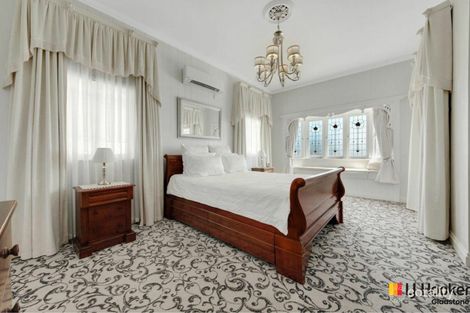 Property photo of 23 Kent Street West Gladstone QLD 4680