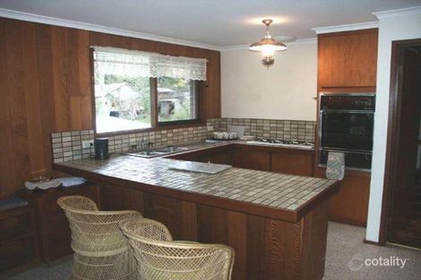 Property photo of 2/14 Riverview Road Montmorency VIC 3094